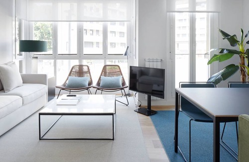 San Sebastian Centro Apartment | Muinoa 5 by FeelFree Rentals