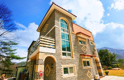 Samgong-ri Hotel | Muju Solhyanggi Pension