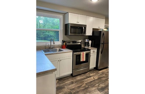 Pisgah Forest House | Mulberry House, privacy and comfort in sought after Pisgah Forest