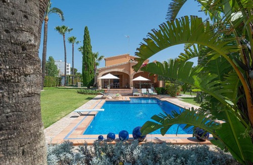 Son Baulo Villa | Mulholland Villa