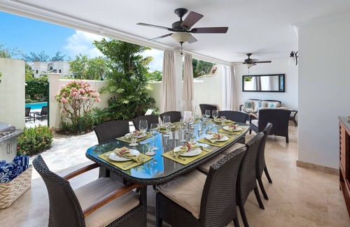 Mullins House | Mullins Bay 4 bed townhouse across from beach TH14