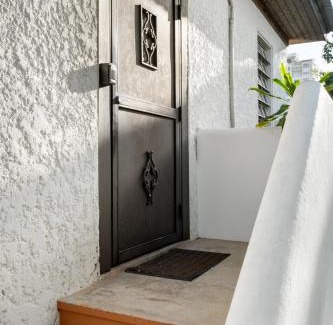 Parque House | Multi-unit beachside complex for up to 12 guests