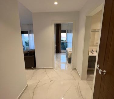 Himare Apartment | Mumbas Apartment 1