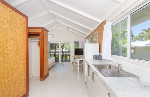Muri Cottage | Muri Lagoon View Bungalows