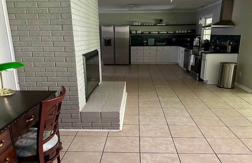 Statesboro House | Music on Marvin 2 Min to GSU Pet Friendly