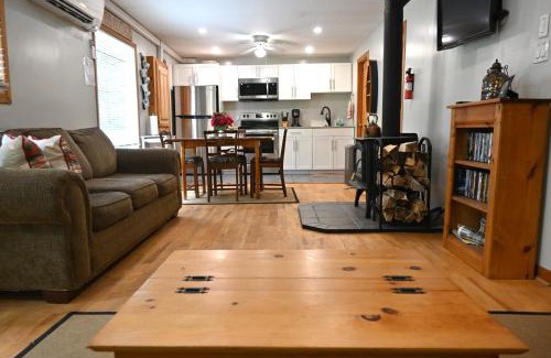 Lake of Bays House | Muskoka Manor STR-2025-168