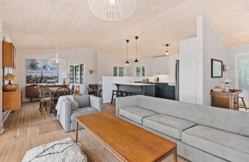 Muskoka Lakes House | Muskoka's Dreamcatcher, Lake Muskoka