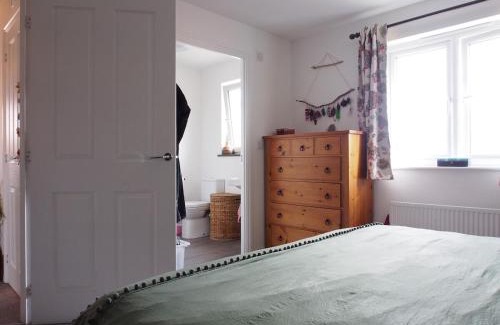 Musselburgh Apartment | Musselburgh - Spacious Family-Friendly Home with Garden and Office