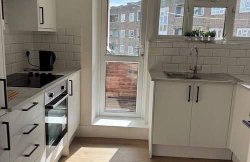 Coppetts Apartment | Muswell Hill Gem - Sleeps 5