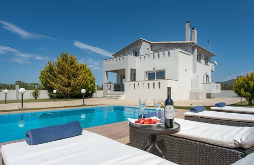 Agrilia Villa | Muthee Luxurious Private Villa