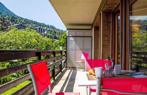 Saint-Pierre-de-Clages Apartment | Muverans I B1 by Interhome