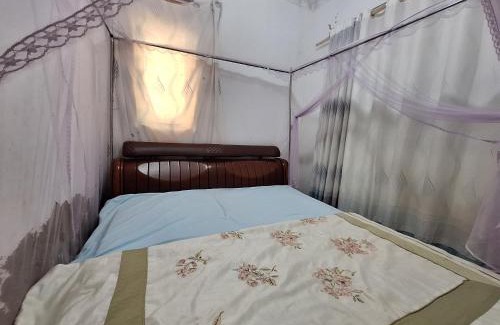 Kampala House | MV Motel