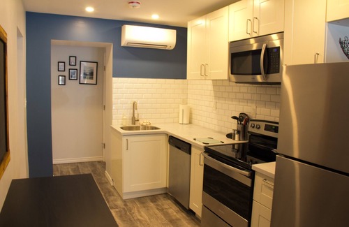 Dunnville House | My Lighthouse Cottages #7