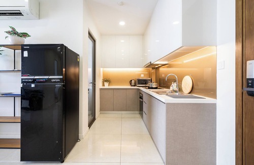 Bach Dang Riverside Apartment | My LJ Hideout No27 - Great City View in Family Size Apartment With Balcony
