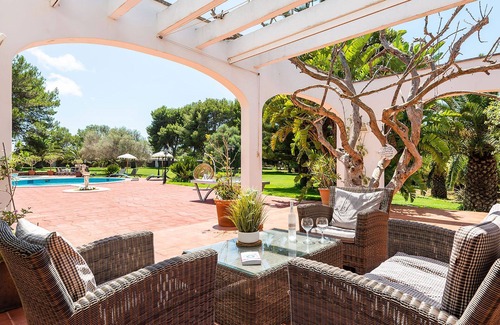 Son Carrio Villa | My Rental Homes | Villa Fountain with private pool and Jacuzzi