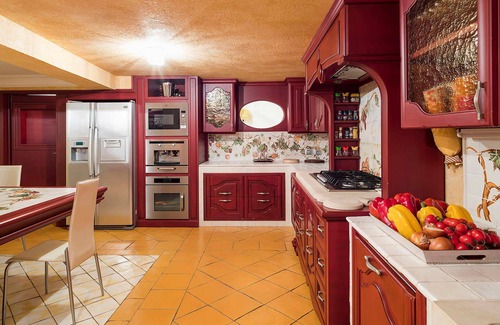 Donnalucata Villa | My Rental Homes - Villa Gemma with wellness area, heated pool, Jacuzzi and hammam
