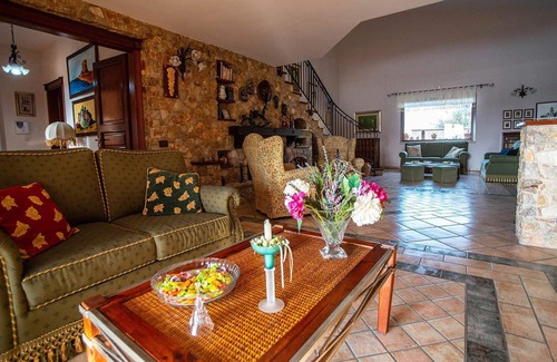 Cinisi Villa | My Rental Homes - Villa Trinacria with swimming pool and outdoor kitchen with BBQ