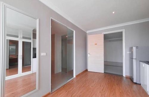 Khao Takiab Apartment | My ResortโปรพิเศษตึกE มีห้องสตูดิโอพัก2 คน, 1ห้องนอนพัก3คน , 2ห้องนอนพัก4คน สวนนำ้ฟรีติดทะเลใกล้ตลาดชิเคด้า