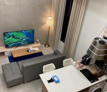 Eulji-ro Apartment | Myeongdong, Gwanghwamun, Jongno, DDP, Namsan