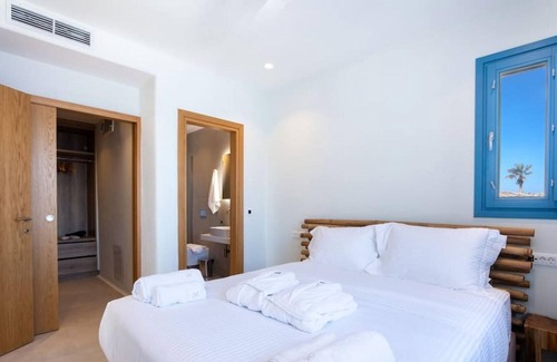 Kanalia Villa | Myko villa 3bed heated private pool