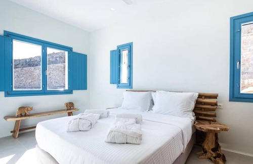 Kanalia Villa | Myko villa 3bed heated private pool
