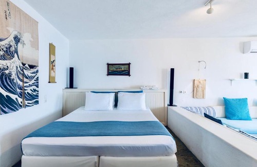 Platis Gialos House | Mykonos Le Grand Bleu Beachfront Suite