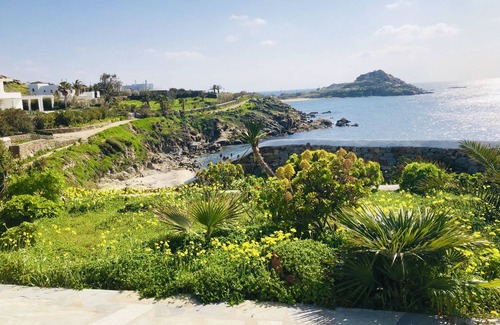 Platis Gialos House | Mykonos Le Grand Bleu Beachfront Suite