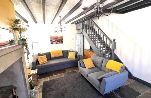 Trefor House | Mynydd A Môr