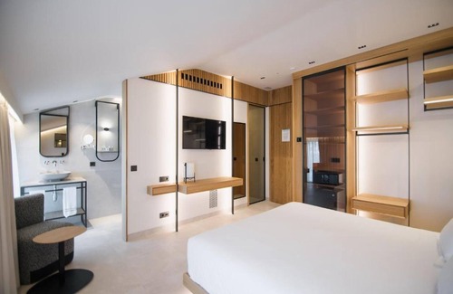 Barrio del Carmen Hotel | MYR Puerta Serranos