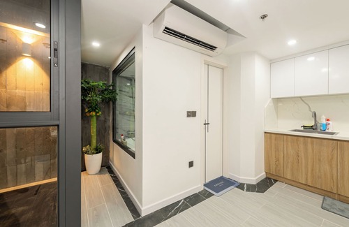 Cong Vi Apartment | Myrcella Apartment