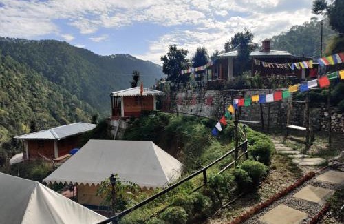Nainital Resort | Myrica Cottages By Mountain Souls Near Kainchi Dham Neem Karoli Baba Ashram Bhowali Nainital