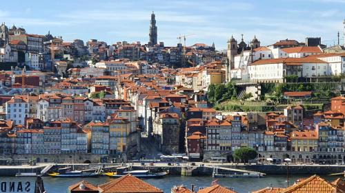 Santa Marinha Apartment | MyRiverPlace River View Porto apartments