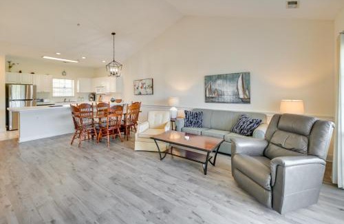 Central Myrtle Beach Apartment | Myrtle Beach Getaway on Golf Resort with Balcony!