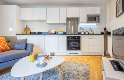 Limehouse Apartment | MySquare Two Bedroom Apartments in Limehouse
