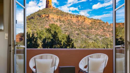 West Sedona House | Mystic Sunset by AvantStay Thunder Mountain View Pool Driving Range Casita