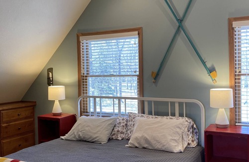 Lakeside House | Mystic Treefort- A Spacious Home inside the gates of Lakeside Ohio