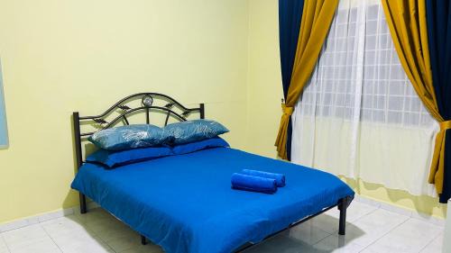 Padang Temu Villa | MZ Homestay Private Swimming Pool
