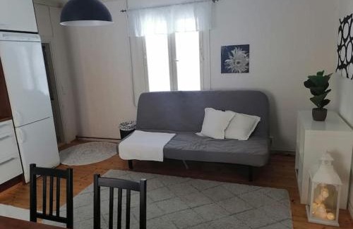 Tyrnava Apartment | Nätti Viihtyisä talo 1920 luvulta