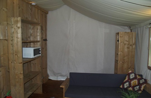 Ruinen Cabin | n/a