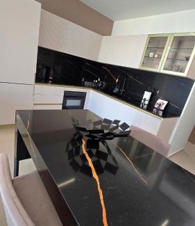 Dafni-Ymittos Apartment | N K Suite Design Comfort Lycabettus view