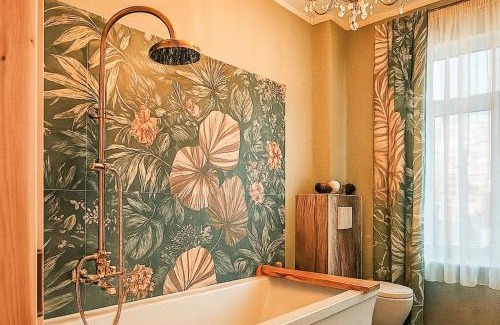 Schwerin Apartment | N&N Apartments - Stadt & Schlossblick mit eigenem Garten