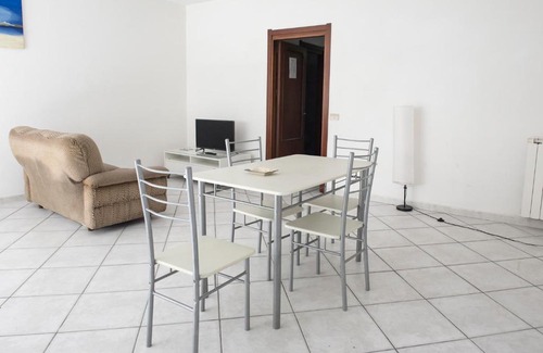 Numana Apartment | N202 - Numana, ampio bilocale con portico