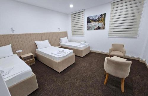 Bijelo Polje Bed & Breakfast | Naš Dom - MOTEL