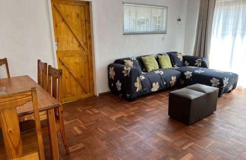 Greater Johannesburg Metropolitan Area Apartment | Nabeelah's Guesthouse