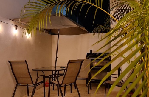 Downtown Cancun House | Nachi Cocom Suite 2