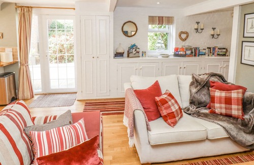 Salisbury Cottage | NADDER BARN, family friendly, luxury holiday cottage in Salisbury