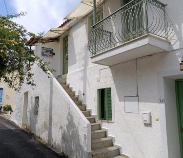Poros Apartment | Nadia's Place