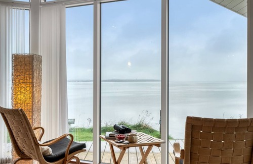 Ronbjerg House | "Næwe" - 10m to the fjord by Interhome