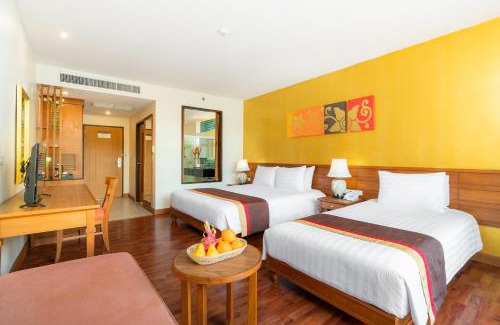 Sa Khu Resort | Naithonburi Beach Resort - SHA Extra Plus