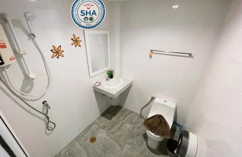 Sa Khu House | Naiyang Seaview Place Resort